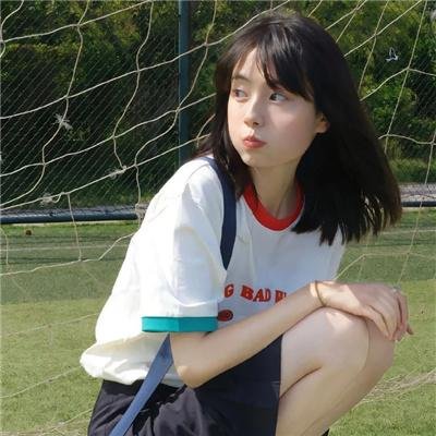 荒诞的故事封面